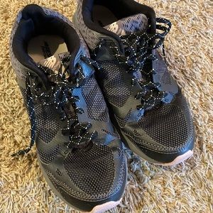 New Balance Trail shoes 8.5